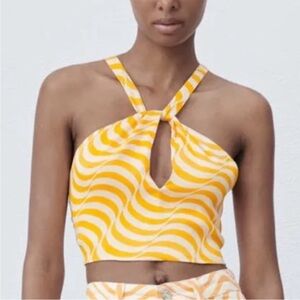 Zara - Twist Crop Top
